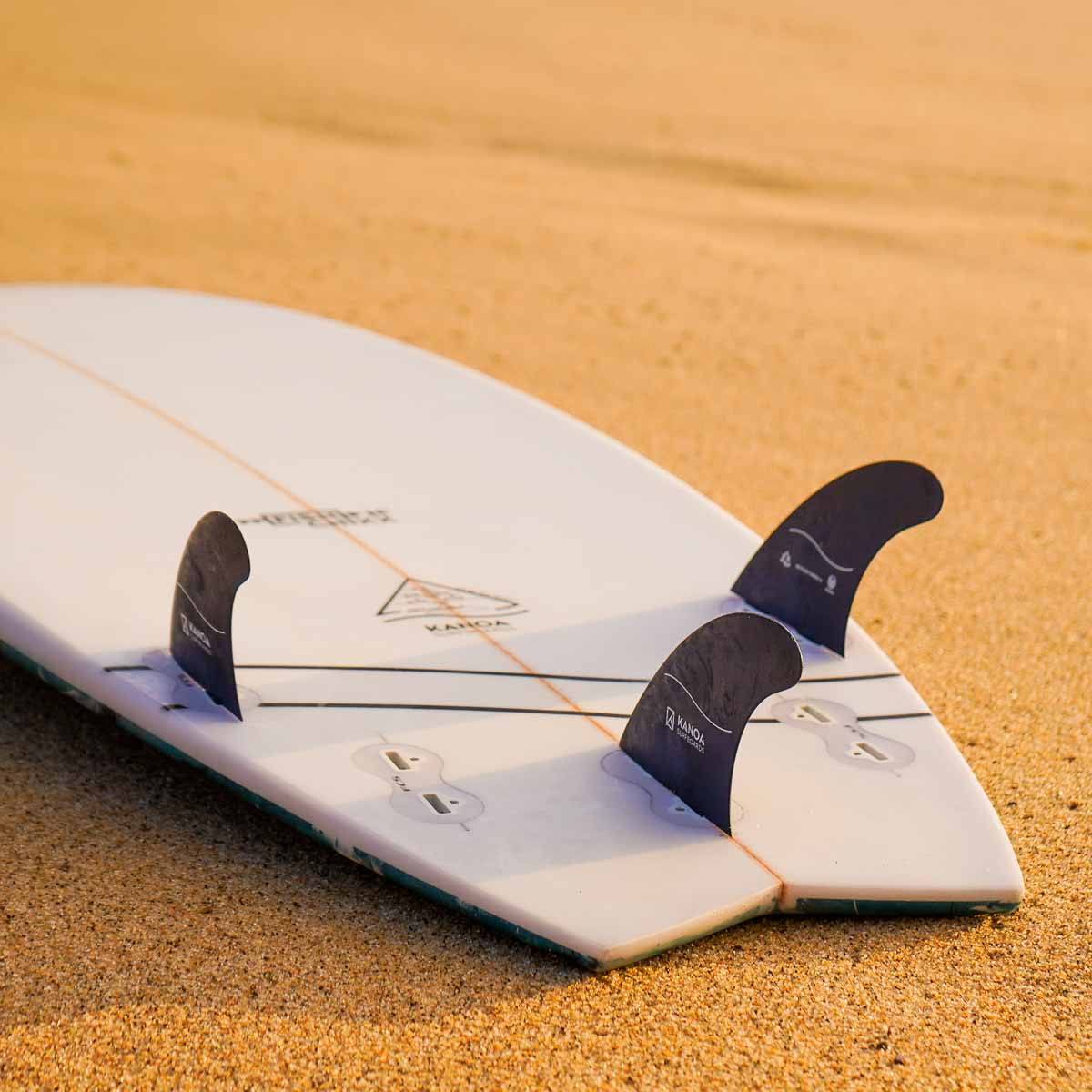 Recycled Thruster Fin Set x Rebel / FCS1